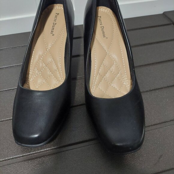 Pierre Dumas Heels Woman 9 M. Black Pumps Rounded toe. - Picture 8 of 10